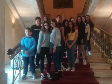 Επίσκεψη μαθητών Γυμνασίων της Αίγινας στη Βουλή των Ελλήνων