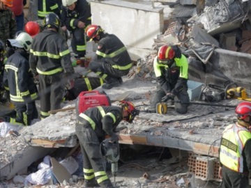 Στους 40 οι νεκροί από τον σεισμό στην Αλβανία, πολλοί αγνοούμενοι, εκατοντάδες τραυματίες