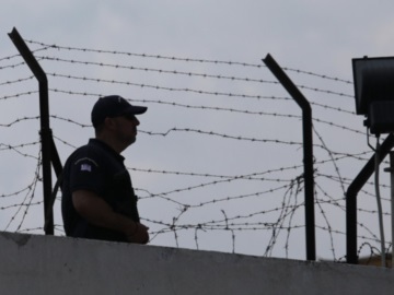 Εκτεταμένα επεισόδια στις φυλακές Αυλώνα -Εννέα τραυματίες, οι δύο σοβαρά 