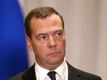 Ρωσία: Ο Μεντβέντεφ ανακοίνωσε την παραίτηση της κυβέρνησής του