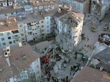 Τουρκία: Στους 22 ο αριθμός των νεκρών από τον ισχυρό σεισμό, 1.130 οι τραυματίες