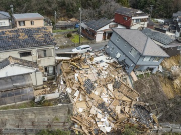 Σεισμός στην Ιαπωνία: Τουλάχιστον 30 νεκροί – Εκτεταμένες ζημιές αλλά χωρίς προβλήματα οι πυρηνικοί σταθμοί