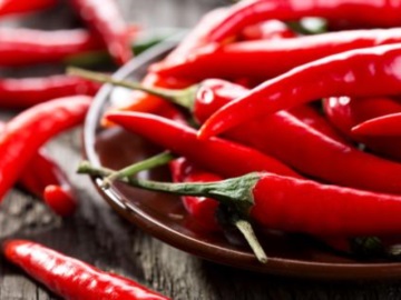 Οι πιπεριές τσίλι μειώνουν τον κίνδυνο πρόωρου θανάτου από έμφραγμα ή εγκεφαλικό, σύμφωνα με ιταλική έρευνα