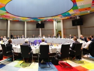 Αδιέξοδο στη Σύνοδο της ΕΕ για τις κορυφαίες θέσεις - Νέα συνάντηση την Τρίτη 