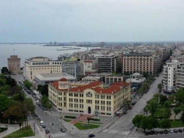 Lockdown σε Θεσσαλονίκη και Σέρρες - Tι ισχύει για τις μετακινήσεις-Τηλεκπαίδευση στα λύκεια