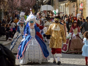 Κοροναϊός: Δήμαρχοι αντιδρούν για την ακύρωση του καρναβαλιού 