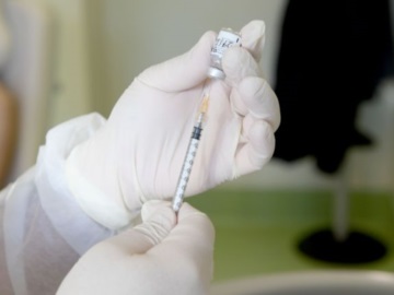 Τέλος Ιανουαρίου ξεκινούν οι εμβολιασμοί σε Αίγινα, Σαλαμίνα, Πόρο και Σπέτσες