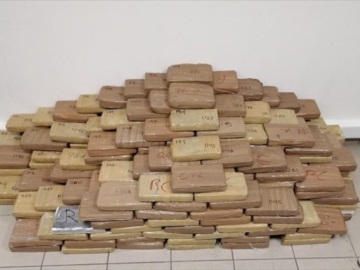ΕΛ.ΑΣ: Κατάσχεση 300 κιλών κοκαΐνης- Συλλήψεις διεθνούς κυκλώματος