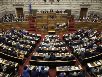 Live: Η συζήτηση στη Βουλή για την αμυντική συμφωνία Ελλάδας-Γαλλίας