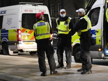 Βρετανία: Ένας νεκρός και ένας τραυματίας από έκρηξη σε αυτοκίνητο