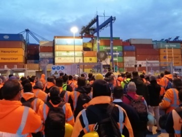 Λιμάνι Πειραιά: Έληξε ο «αποκλεισμός» των προβλητών ΙΙ και ΙΙΙ του ΣΕΜΠΟ