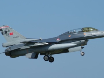 Υπερπτήση τουρκικών F-16 πάνω από την Παναγιά