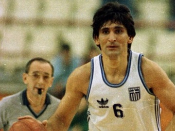 Ο Γιαννάκης στο Hall of Fame της FIBA