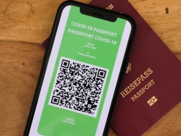 Θετική γνώμη ταξιδιωτών για τα ψηφιακά διαβατήρια υγείας