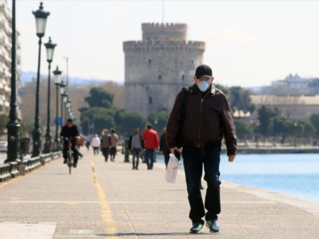 Παρέμβαση εισαγγελέα για διασπορά κορονοϊού στη Θεσσαλονίκη – «Αρνητής ιερέας στο στόχαστρο των αρχών»