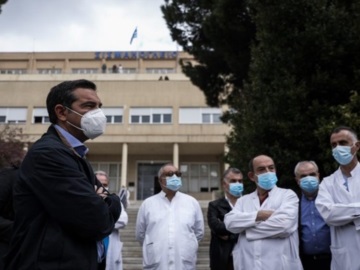 Τσίπρας στο &quot;Σισμανόγλειο&quot;: Η κατάσταση στα νοσοκομεία της χώρας παραμένει δραματική