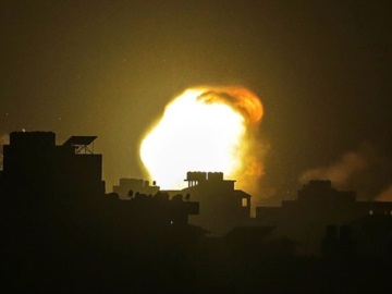 Ο στρατός του Ισραήλ ανακοίνωσε ότι έπληξε 130 «στρατιωτικούς στόχους» και σκότωσε 15 παλαιστίνιους μαχητές