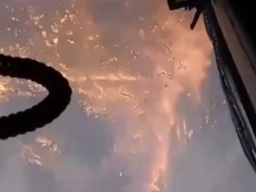 Σοκαριστικό βίντεο από πυροσβεστικό όχημα στην Κορινθία 