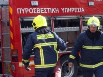 Συναγερμός της Πυροσβεστικής στον Ασπρόπυργο: Φωτιά σε βυτιοφόρο με προπάνιο - Εκκενώνεται η περιοχή Νεόκτιστα