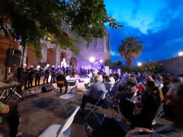«Σπέτσες 2021»: Με επιτυχία πραγματοποιήθηκε η μουσική εκδήλωση «Ύμνος εις την Ελευθερία» (φωτογραφίες)