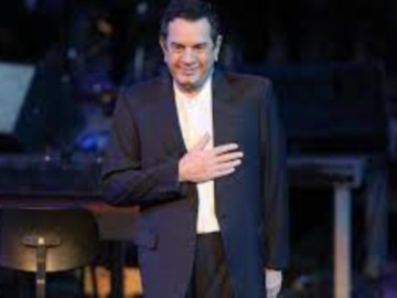 Σταμάτης Σπανουδάκης: Δίνει συναυλία στο Ηρώδειο για τα παιδιά με συγγενή καρδιοπάθεια