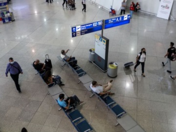 Κρήτη – Χαμός στο αεροδρόμιο – Τουρίστρια ήθελε να ταξιδέψει με… θετικό τεστ κοροναϊού