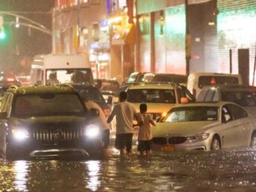 ΗΠΑ-Πλημμύρες: Τουλάχιστον εννέα νεκροί στη Νέα Υόρκη και το Νιού Τζέρσεϊ
