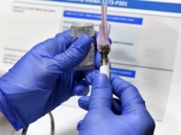Νέες καταγγελίες για πλαστά πιστοποιητικά εμβολιασμού και rapid test με 100 και 200 ευρώ