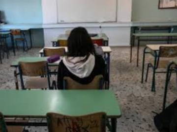 Κορωνοϊός: Σημαντικά προβλήματα στα σχολεία του Αργοσαρωνικού - Τι συμβαίνει στα σχολεία του Πόρου