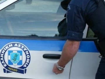 Ένοπλη ληστεία στα ΕΛΤΑ του Παλαιού Φαλήρου - Ο δράστης διέφυγε και αναζητείται 