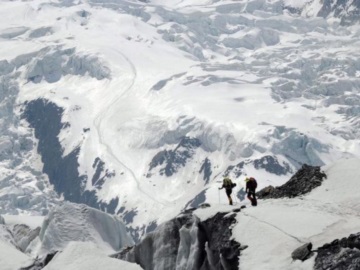 Ινδία: 19 νεκροί ορειβάτες από χιονοστιβάδα στα Ιμαλάια