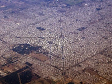 Λα Πλάτα: Η τετράγωνη πρωτεύουσα της αργεντίνικης επαρχίας του Μπουένος Άιρες
