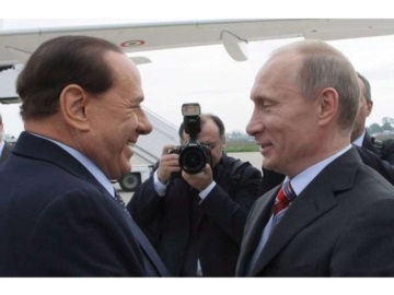 Κομισιόν : Η βότκα που έστειλε ως δώρο ο Πούτιν στον Μπερλουσκόνι παραβιάζει τις κυρώσεις σε βάρος της Ρωσίας