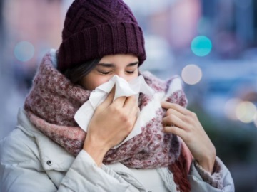 Επιδείνωση σε όλες τις ιώσεις – Πότε θα κορυφωθεί το «κύμα» της γρίπης