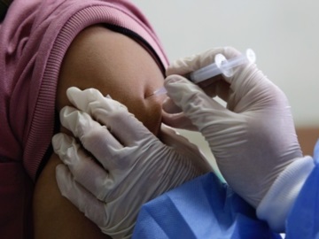 Τι ισχύει από τη Δευτέρα για τα πιστοποιητικά εμβολιασμού