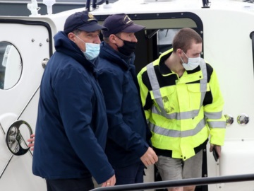 Euroferry Olympia: Καταθέτει ο 21χρονος Λευκορώσος που σώθηκε από τη φωτιά στο πλοίο
