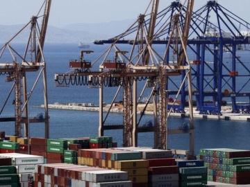 Πειραιάς: Φρένο από το ΣτΕ των έργων της Cosco στο λιμάνι