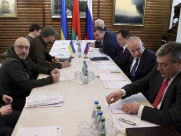 Ξεκίνησαν πάλι οι διαπραγματεύσεις Ρωσίας - Ουκρανίας – Τα θέματα που έχουν τεθεί στο τραπέζι
