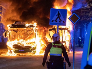 Σουηδία: Άγρια επεισόδια μετά από διαδήλωση ακροδεξιών