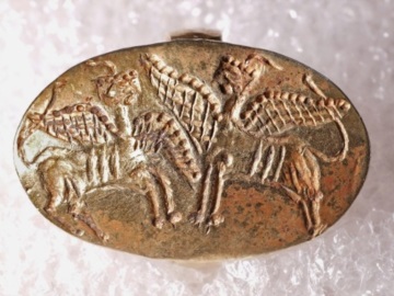Χρυσό μυκηναϊκό δαχτυλίδι από τη νεκρόπολη της Ιαλυσού Ρόδου επιστράφηκε στην Ελλάδα από το Ίδρυμα Nobel