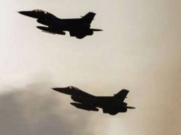 Βραδινές υπερπτήσεις από τουρκικά F-16 σε Οινούσσες και Παναγιά