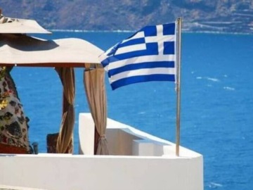 Financial Times: Η Ελλάδα είναι η λέξη για τις καλοκαιρινές διακοπές