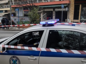 Αθήνα: Συνελήφθη 51χρονη για απόπειρα ανθρωποκτονίας σε βάρος 62χρονου