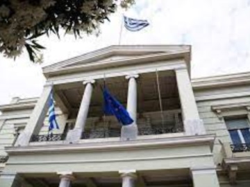 Η ελληνική απάντηση στον Τσαβούσογλου: Έχουμε απoρρίψει με χάρτες και επιστολές όλες τις τουρκικές αιτιάσεις