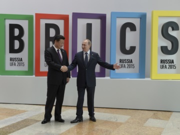 Κάιρο, Άγκυρα και Ριάντ σχεδιάζουν να υποβάλουν αίτηση για ένταξη στους BRICS