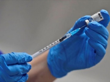 Έρευνα: Ποιο εμβόλιο κατά του κοροναϊού έσωσε τις περισσότερες ζωές το 2021;
