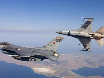Για «παρενόχληση» από ελληνικά F-16 μιλά ξανά το τουρκικό υπουργείο Άμυνας