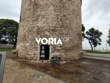 Θεσσαλονίκη: Πλημμύρισε μέχρι και ο Λευκός Πύργος (vid)