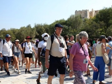 Κικίλιας: Προσέλκυση βορειευρωπαίων συνταξιούχων για τουρισμό στην Ελλάδα τον χειμώνα