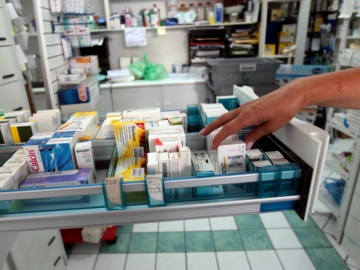 Τι απαντά ο Σύνδεσμος Φαρμακευτικών Επιχειρήσεων Ελλάδος για τις ελλείψεις φαρμάκων